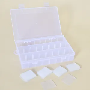Detailansicht der transparenten 24-Gitter-Aufbewahrungsbox aus Kunststoff mit Teilern