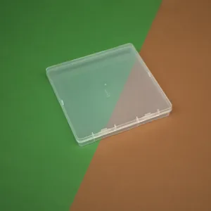 Vue détaillée d'une boîte de rangement en plastique PP transparent pour bijoux