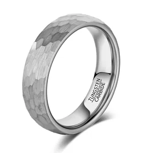 Anillo de boda de carburo de tungsteno martillado plata para hombre y mujer 8mm