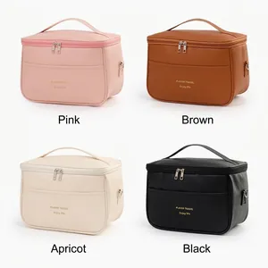 Large capacity PU leather insulated lunch bag for office available in four colors