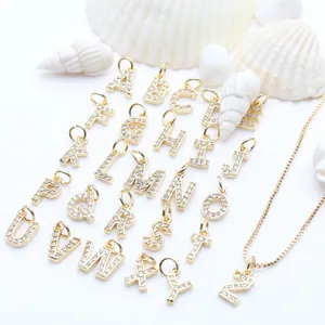 Dijes del alfabeto A-Z exquisitos con circonitas y baño de oro 14k para joyería DIY