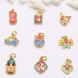 Assortiment van traditionele Chinese geluksbrengers van emaille voor DIY-sieraden