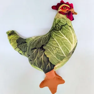 Original cojín de peluche de pollo con un patrón realista de hojas de col verde