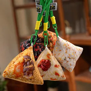 Set di creativi ciondoli a forma di zongzi di peluche per regali del Festival delle barche drago