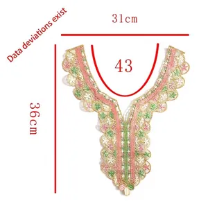 Detail of colorful embroidered lace fake collar with 31cm width and 36cm height measurements