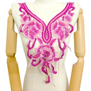 Élégante applique de col en dentelle brodée florale 3D de style ethnique pour vêtements