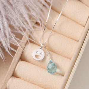 Collana in argento S925 con ciondolo a faccina e pietra preziosa azzurra a goccia