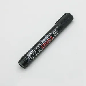 Detailed view of YUANYUAN YY-218 black permanent marker on a clean white background