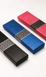 Boîtes cadeaux de luxe pour stylos avec motifs de nuages traditionnels multicolores