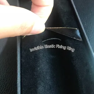 Confezione regalo per penna a cassetto nera con fodera in velluto e anello elastico