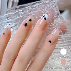 Ultra-thin heart-shaped iridescent nail sequins for DIY manicure decoration