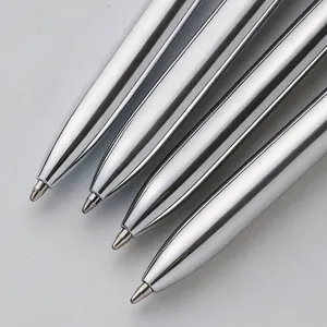 Stylos à bille en métal argenté élégants pour cadeaux d'entreprise et fournitures bureau