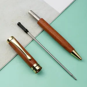 Elegante bolígrafo vintage de madera y latón con recambio para regalos de empresa profesionales