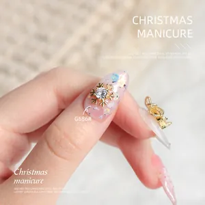 Luxury Christmas nail art jewelry with gold snowflake and sparkling zircon decoration