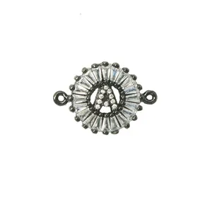 Exquisiter runder Buchstabe A Schmuckverbinder mit Zirkonia für DIY-Armbänder Design
