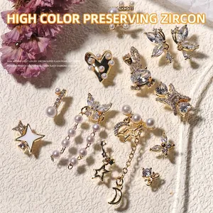 Charms d'Art Ongulaire en Alliage Plaqué Or de Luxe Avec Pendentifs en Zirconia et Perles Artificielles Cœur Papillon Étoile Lune Pour Décoration Bricolage Bijoux Femme