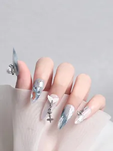 Charmes exquis de queue de sirène avec perles et zircons pour décoration d'ongles 3D
