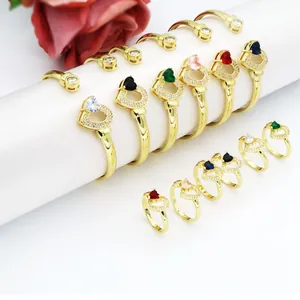 Mode Luxe Coloré Cœur Forme Ouvert Bracelet Ajustable Pierre Précieuse Bague Pour Femmes Cuivre Strass Cœur Bijoux