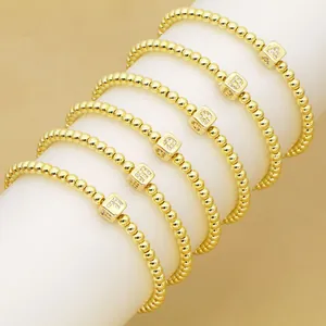 18 Karat Vergoldetes Kupfer Würfel Initialperle Armband Für Damen Strass Buchstabe Elastisches Perlenarmband Personalisiertes Schmuckgeschenk