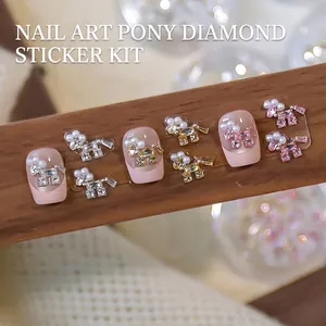 Glanzende Nieuwjaar nail art pony diamant set met hoge kwaliteit zirkoon en parels