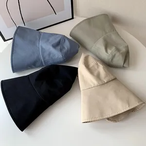 Stylische Damen-Sonnenhüte im Fischerhut-Stil in vier trendigen, neutralen Farben