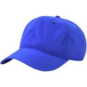 Leuchtend königsblaue, schnelltrocknende Baseballkappe für Sport und Sonnenschutz.