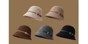 Chapeaux cloche en laine rétro en cinq couleurs avec boucle en cuir décorative élégante