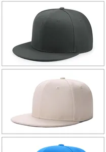 Vista detallada de gorras de béisbol de visera plana ajustables en colores sólidos