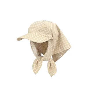 Retro beige gestreepte zonnehoed met geïntegreerde hoofddoek voor strand en reizen