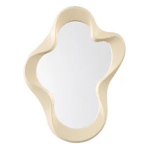 Cremefarbener Wolkenspiegel, gewellter Schminkspiegel für Schlafzimmer und Wandmontage.