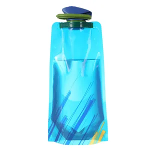 Draagbare opvouwbare waterzak voor wandelen en fietsen, blauw PE plastic