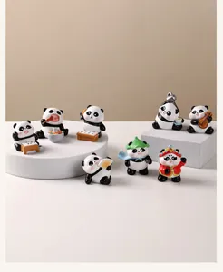 Sammlung süßer Panda-Harzfiguren im chinesischen Stil für die Schreibtischdekoration