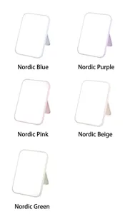 Miroir de maquillage pliable de bureau en plusieurs couleurs nordiques et portatif