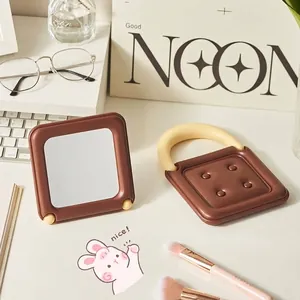 Kreativer Schokoladenform Handtasche Schminkspiegel Tragbarer Faltbarer Schreibtisch Kosmetikspiegel Mit Verstellbarem Ständer Für Damen