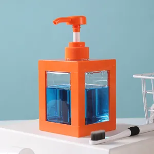 Moderner orangefarbener transparenter Seifenspender für Lotion, Shampoo und Handseife
