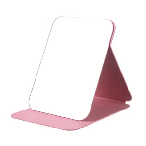 Minimalistischer rosa faltbarer PU-Leder-Kosmetikspiegel für den Schminktisch