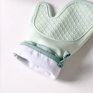 Gant de cuisine en silicone résistant à la chaleur avec doublure en polaire épaisse