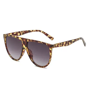 Gafas de sol de gran tamaño con estampado de leopardo y montura plana para unisex