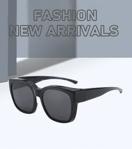 Classic oversized black polarized TR sunglasses for driving and outdoor sports activity
