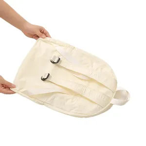 Mochila plegable de Taslon impermeable color crema para senderismo al aire libre y viajes