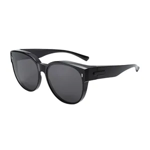 Occhiali da sole polarizzati oversize sopra occhiali con protezione UV da donna