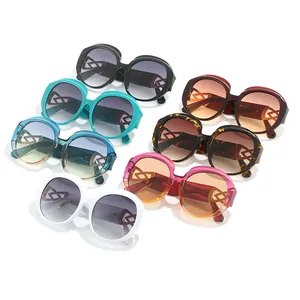 Trendy oversized round sunglasses for women with retro gradient lenses, 7 colors set
