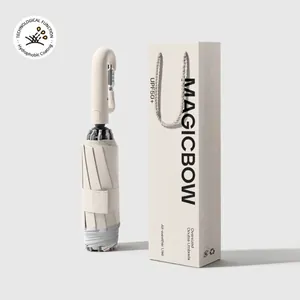 Ombrello automatico con manico a moschettone e protezione UV UPF50+ beige