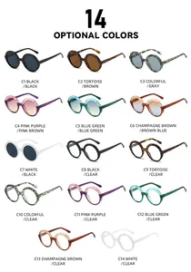 Affichage multicolore de montures de lunettes de soleil rondes avec 14 options de design
