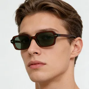 Gafas de sol vintage de montura cuadrada con protección UV para hombre y mujer, marrón