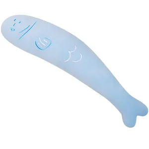 Coussin de corps long en peluche poisson bleu clair pour dormeurs latéraux et déco