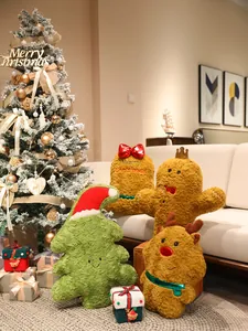 Set mit festlichen Weihnachts-Plüschkissen mit Lebkuchenmann- und Baum-Motiven