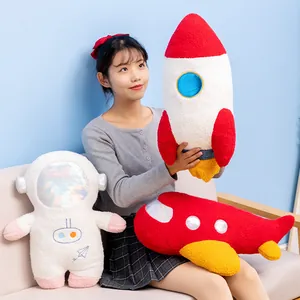 Set di peluche spaziali con astronauta, razzo e aereo, cuscini per bambini