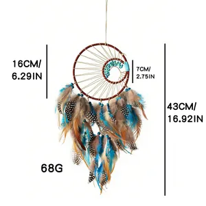 Dimensiones detalladas del atrapasueños Árbol de la Vida con plumas de colores.