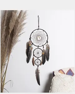 Atrapasueños de plumas marrones hecho a mano, decoración de pared estilo bohemio